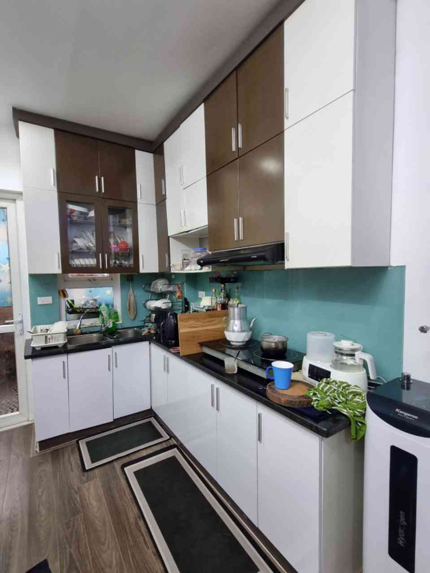 Bán nhà Nguyễn Xiển - diện tích 65m2 33 tầng - Nhà đẹp hiếm có - giá 4,3 tỷ