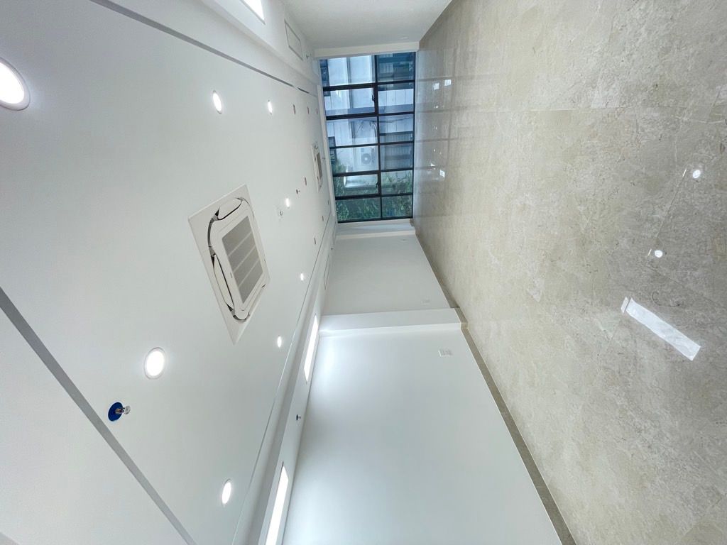 Bán nhà Nguyên Hồng - diện tích 64m2 8 tầng - ô tô kinh doanh đa dạng - giá 46 tỷ