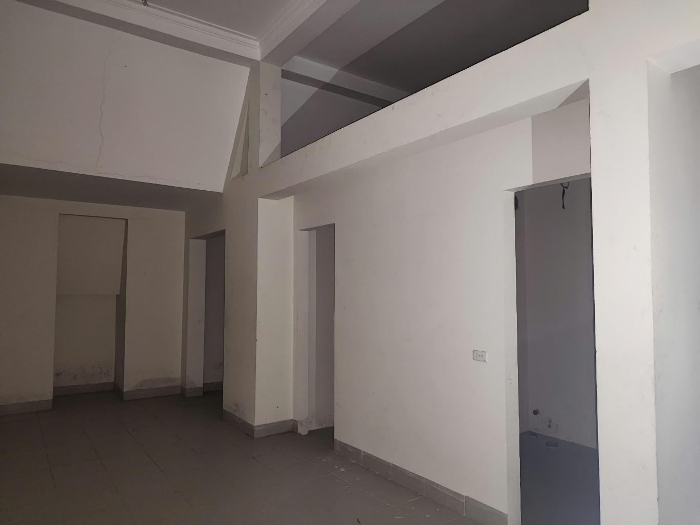 Bán nhà Sa Đôi - diện tích 90m2 4 tầng - mặt phố ô tô tránh - giá 25,2 tỷ