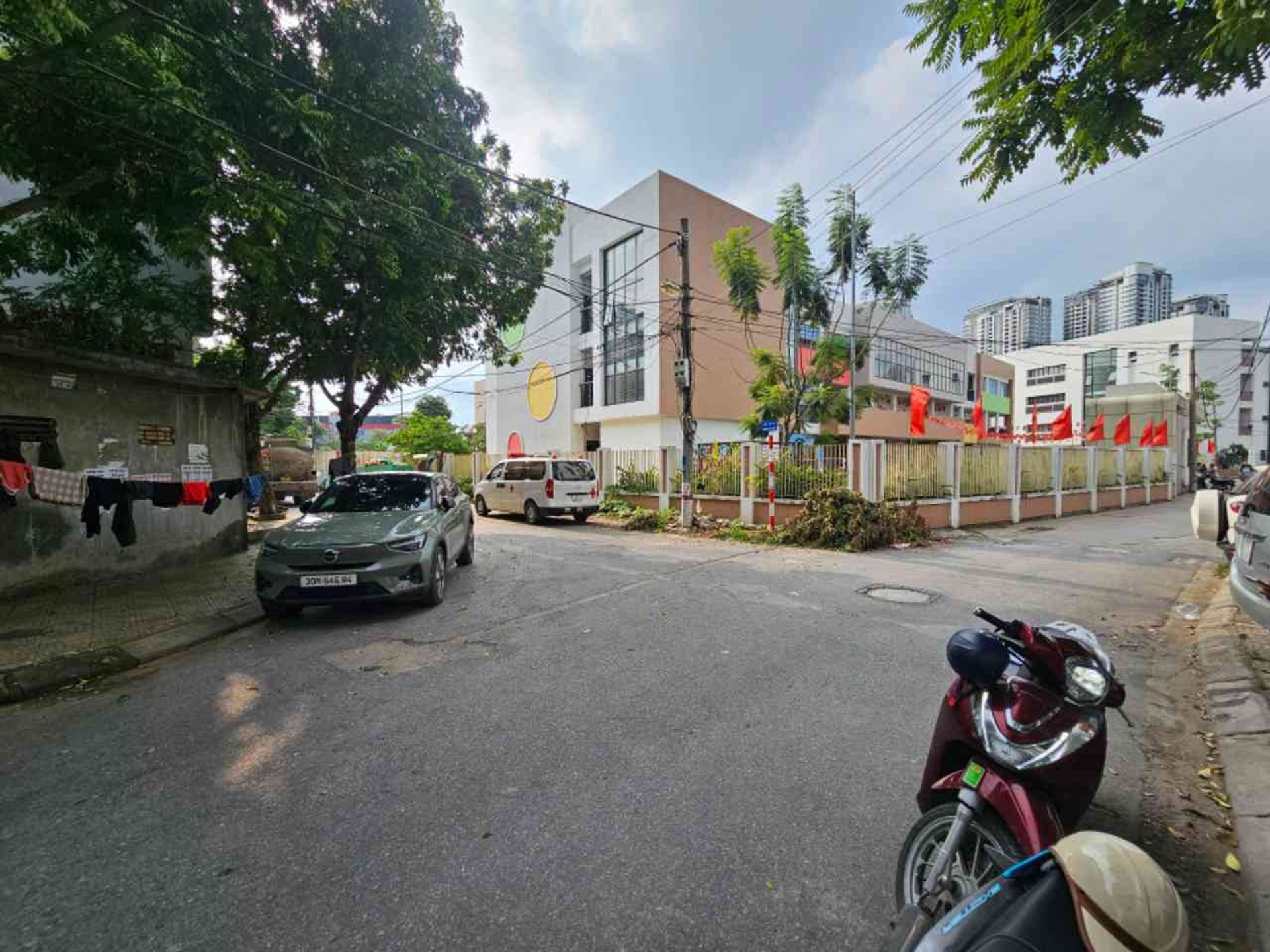 Bán nhà Khuyến Lương - diện tích 70m2 1 tầng - ô tô tránh - giá 19 tỷ