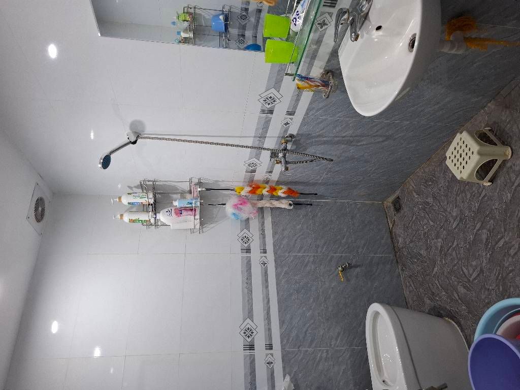 Bán nhà Định Công Hạ - diện tích 80m2 1 tầng - Nhà đẹp về ở ngay - giá 3,3 tỷ