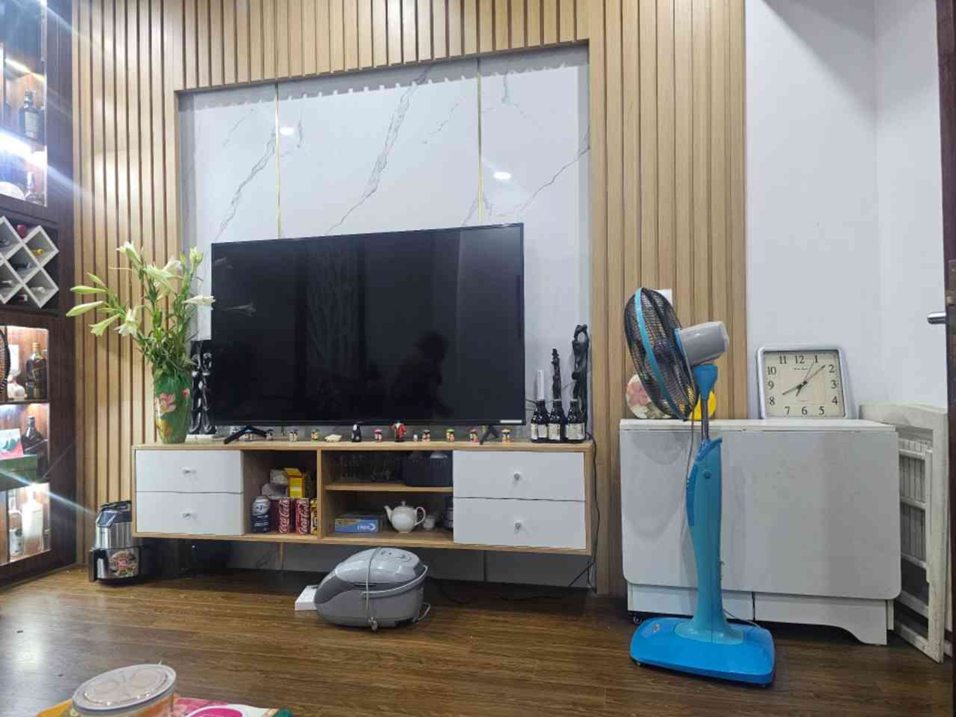 Bán nhà Giáp Bát - diện tích 32m2 5 tầng - Sổ đỏ đẹp - giá 8,6 tỷ