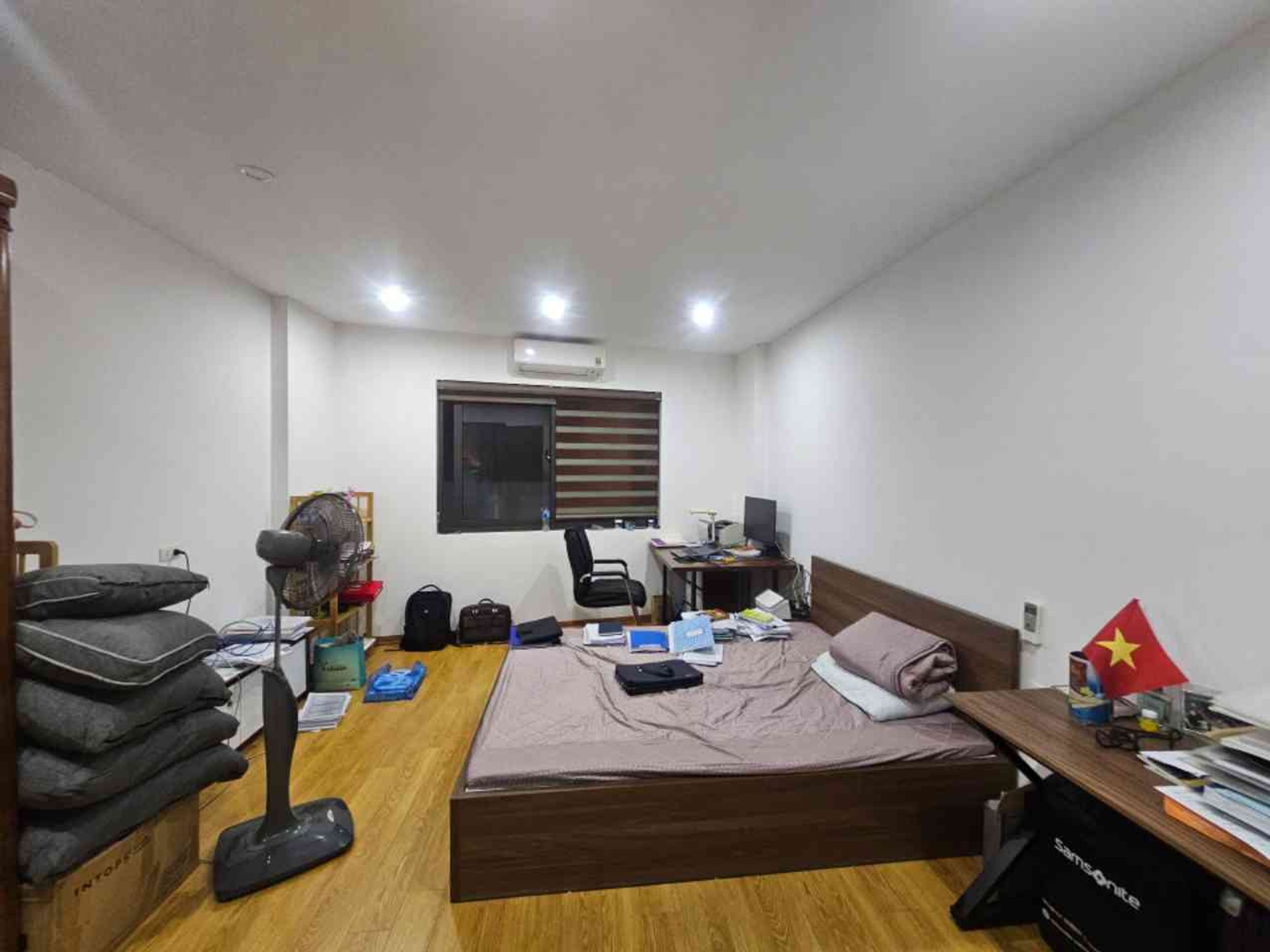 Bán nhà Giáp Bát - diện tích 32m2 5 tầng - Sổ đỏ đẹp - giá 8,6 tỷ