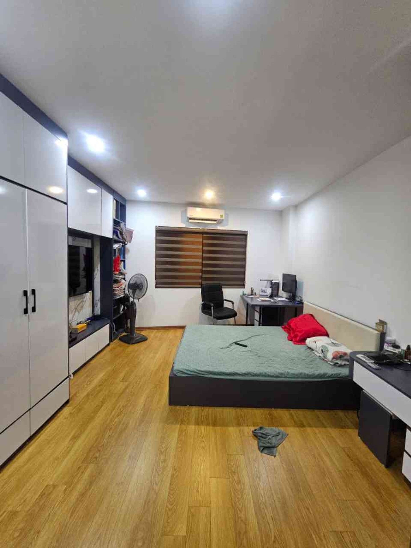 Bán nhà Giáp Bát - diện tích 32m2 5 tầng - Sổ đỏ đẹp - giá 8,6 tỷ