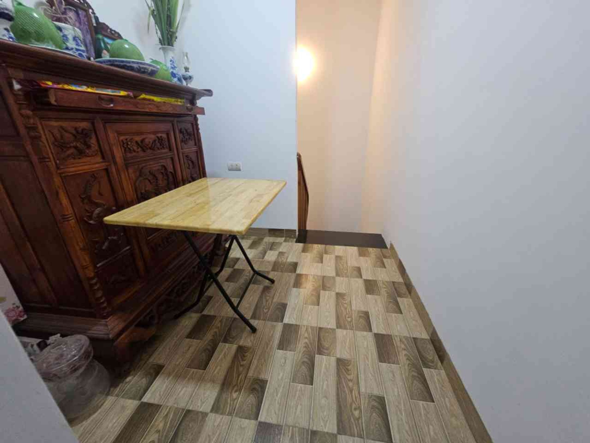 Bán nhà Giáp Bát - diện tích 32m2 5 tầng - Sổ đỏ đẹp - giá 8,6 tỷ