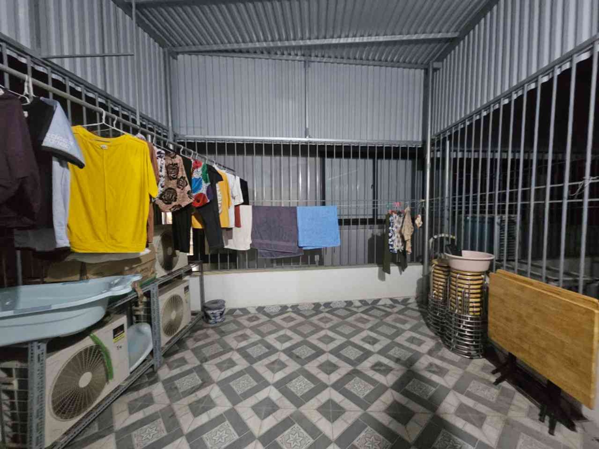 Bán nhà Giáp Bát - diện tích 32m2 5 tầng - Sổ đỏ đẹp - giá 8,6 tỷ