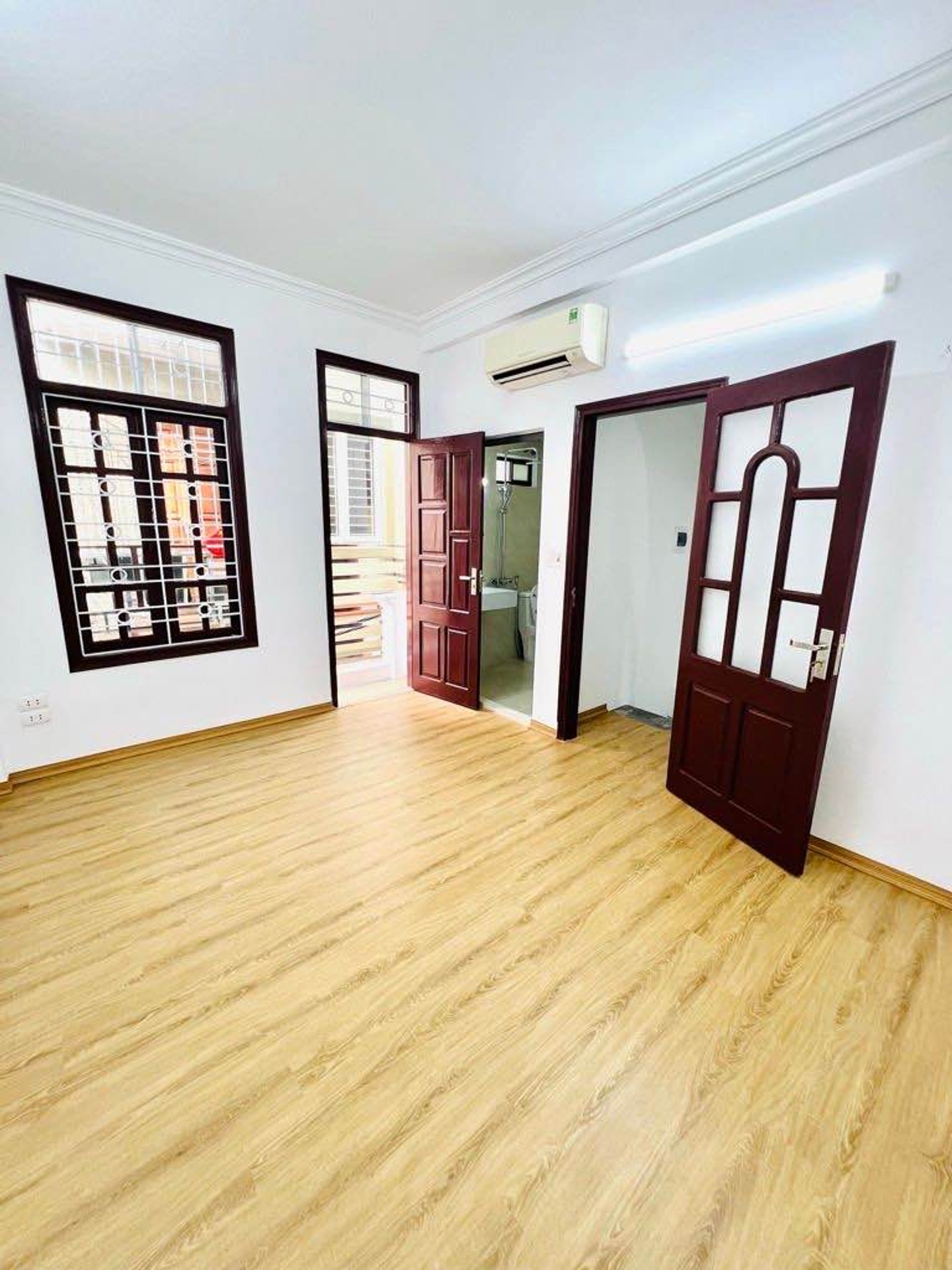 Bán nhà Giáp Nhị - diện tích 20m2 4 tầng - Lô góc 2 thoáng - giá 6,4 tỷ