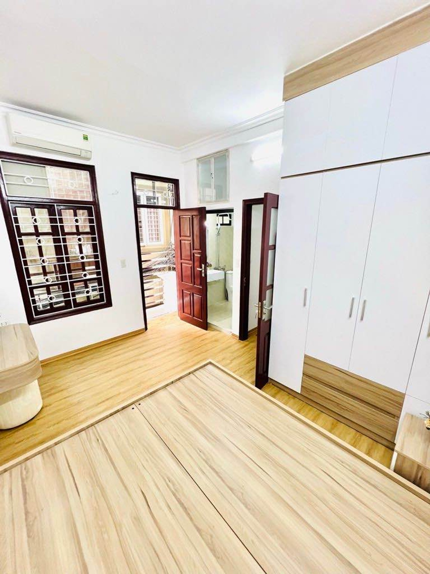 Bán nhà Giáp Nhị - diện tích 20m2 4 tầng - Lô góc 2 thoáng - giá 6,4 tỷ