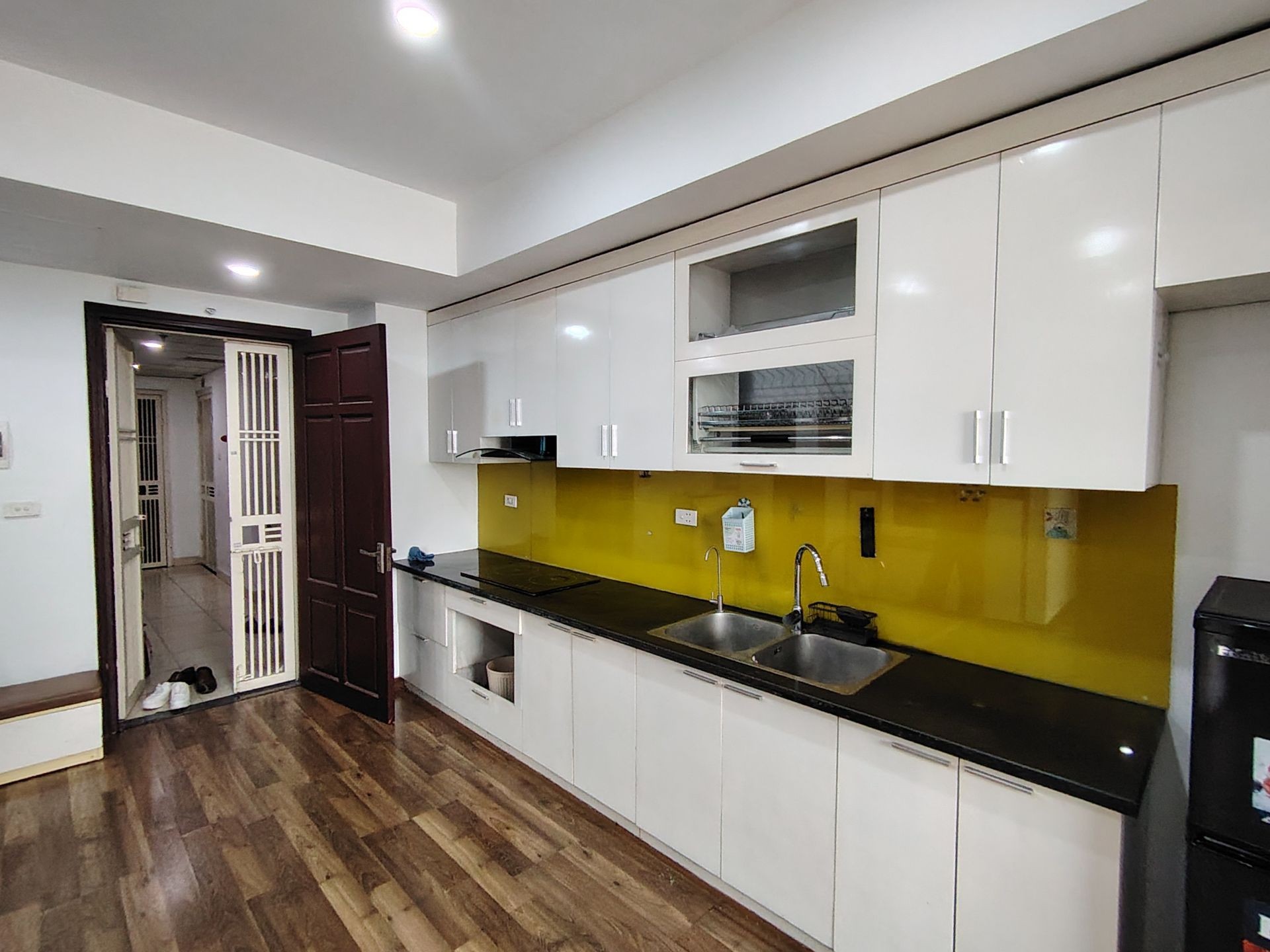 Bán nhà Hoàng Mai - diện tích 56m2 14 tầng - 2 Ngủ - giá 4,7 tỷ