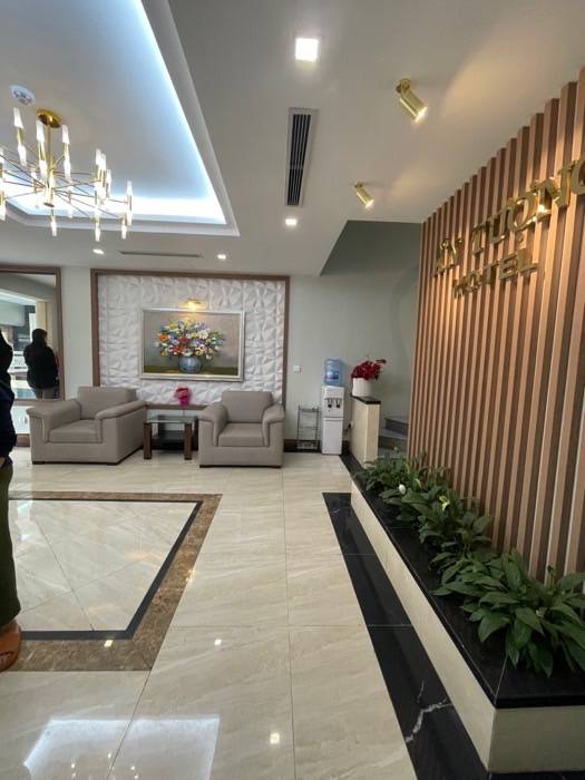 Bán nhà Nguyễn Khoái - diện tích 130m2 7 tầng - Khách sạn 20 phòng khép kín - giá 45 tỷ