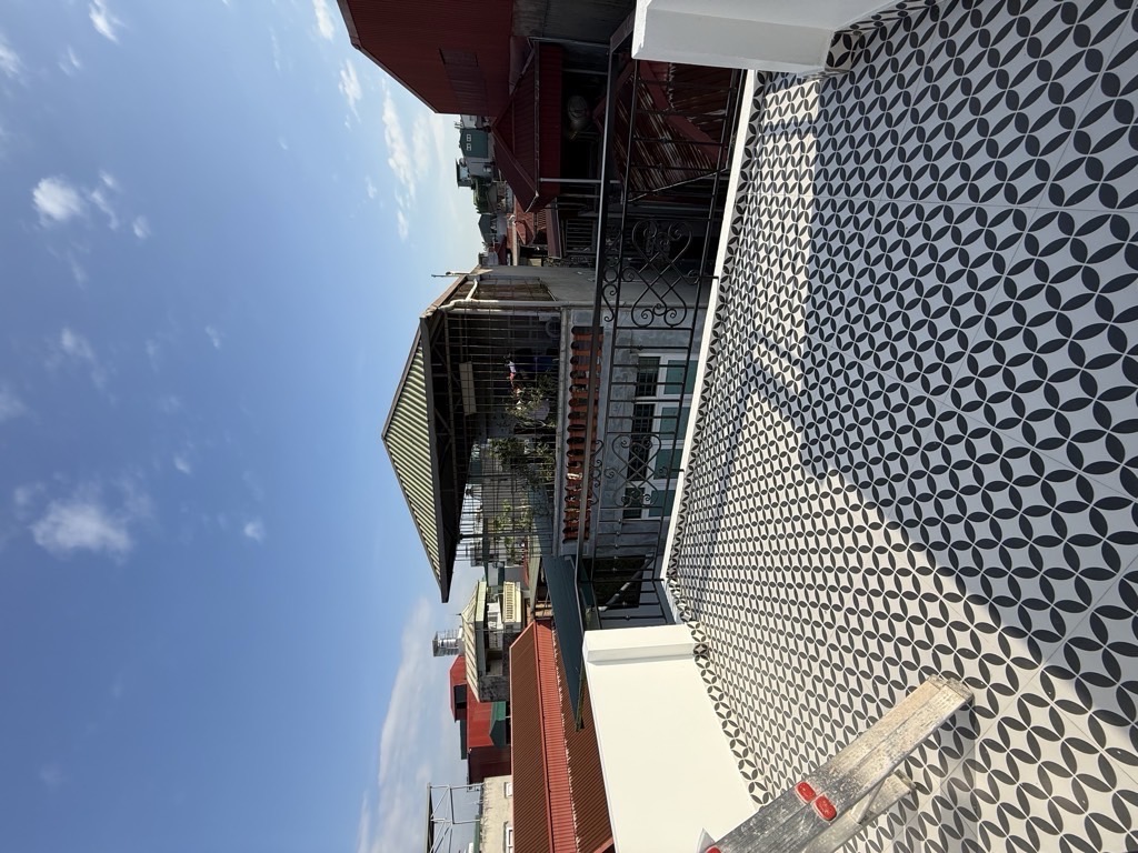 Bán nhà Hai Bà Trưng - diện tích 40m2 5 tầng - Ô TÔ THÔNG - giá 12,5 tỷ