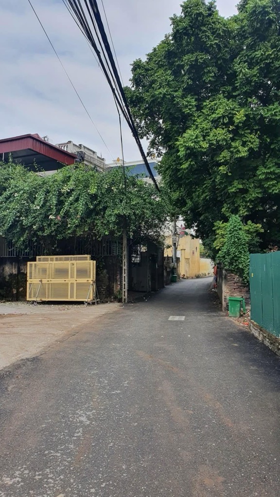 Bán nhà Ngõ 2 ô tô tránh - diện tích 397.6m2 0 tầng - Chỉ có 1 mặt tiền - giá 32 tỷ