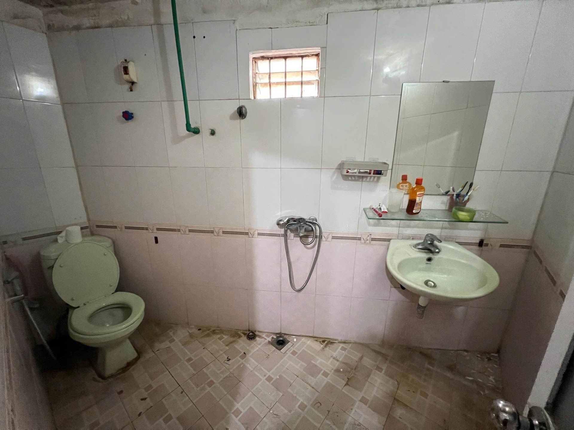 Bán nhà Nguyễn Chính - diện tích 27m2 4 tầng - Nhà dân xây KCBT chắc chắn - giá 5,3 tỷ