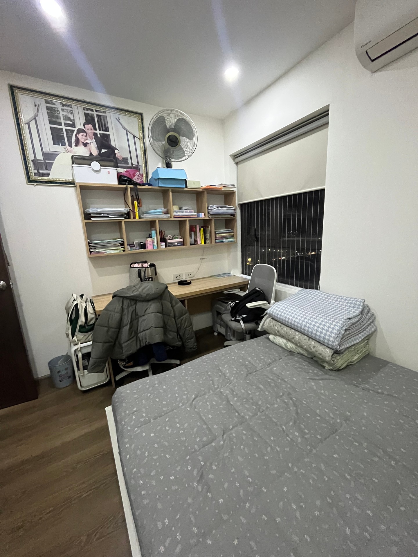 Bán nhà Ngọc Hồi - diện tích 56m2 27 tầng - Căn hộ cao cấp gần hồ Linh Đàm - giá 9,5 tỷ