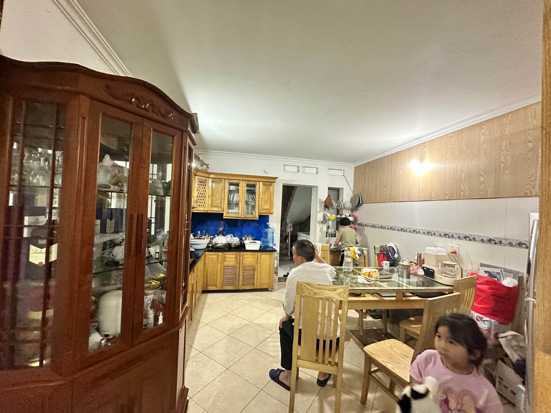 Bán nhà Vĩnh Tuy - diện tích 63m2 3 tầng - Ô Tô Đỗ Ngay Đêm Vào Nhà - giá 20,3 tỷ