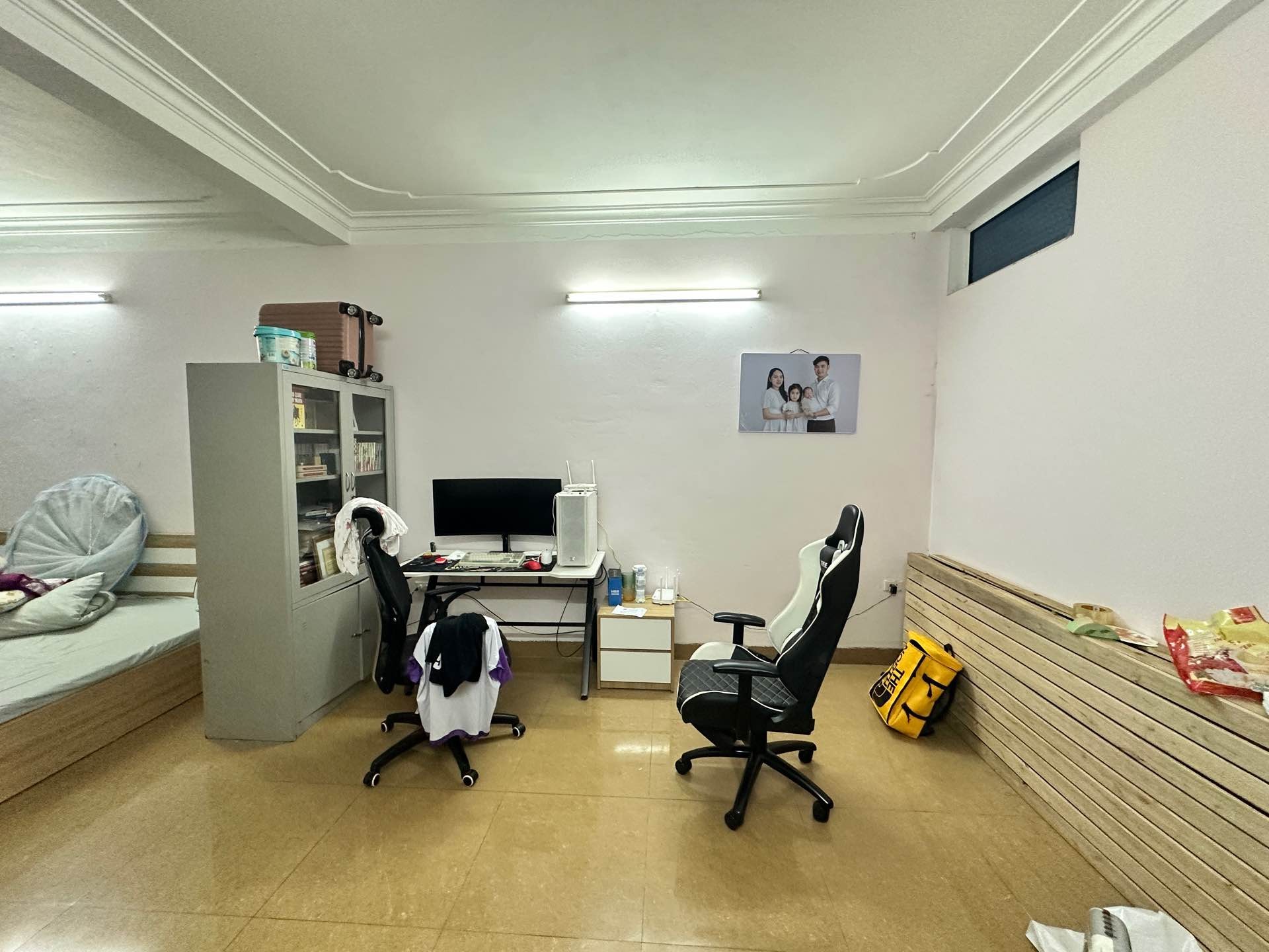 Bán nhà Vĩnh Tuy - diện tích 63m2 3 tầng - Ô Tô Đỗ Ngay Đêm Vào Nhà - giá 20,3 tỷ