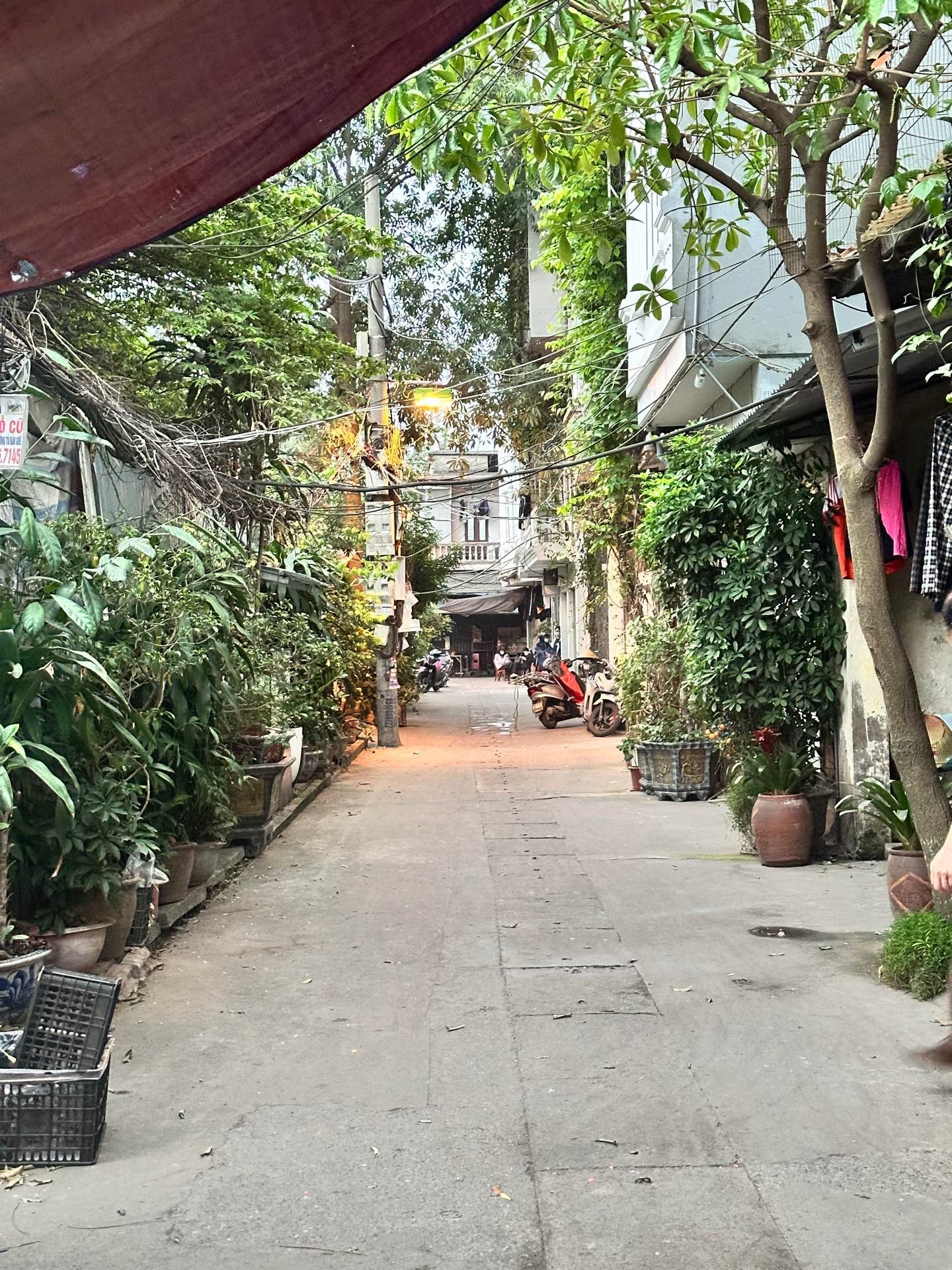 Bán nhà Vĩnh Tuy - diện tích 63m2 3 tầng - Ô Tô Đỗ Ngay Đêm Vào Nhà - giá 20,3 tỷ