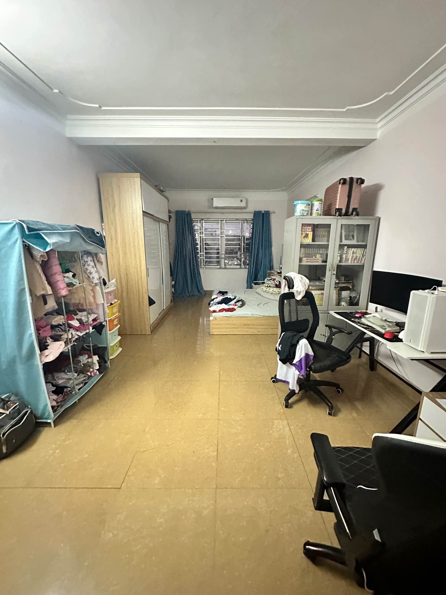 Bán nhà Vĩnh Tuy - diện tích 63m2 3 tầng - Ô Tô Đỗ Ngay Đêm Vào Nhà - giá 20,3 tỷ