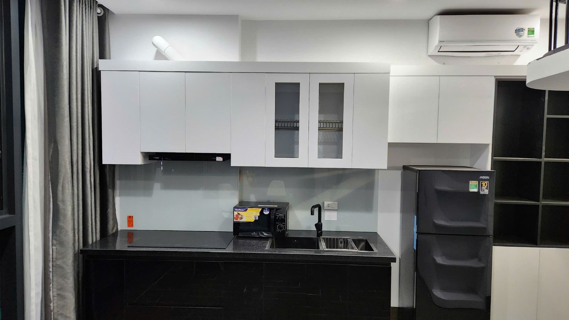 Bán nhà Đại La - diện tích 66m2 9 tầng - mặt phố kinh doanh vỉa hè rộng - giá 41 tỷ