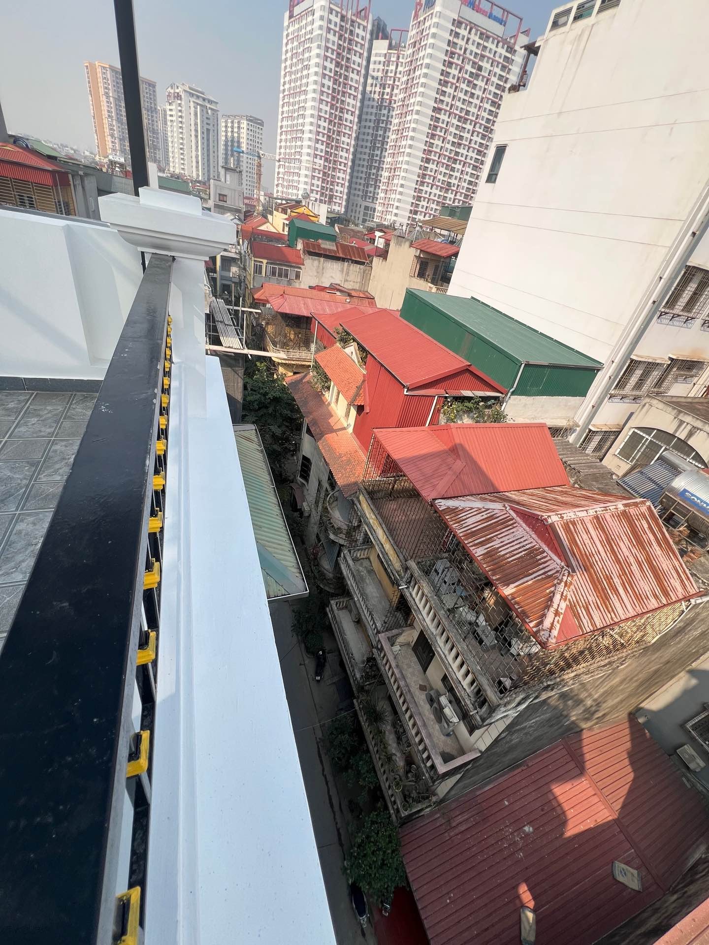 Bán nhà Kim Đồng - diện tích 59m2 7 tầng - Lô góc 2 mặt thoáng - giá 28,8 tỷ