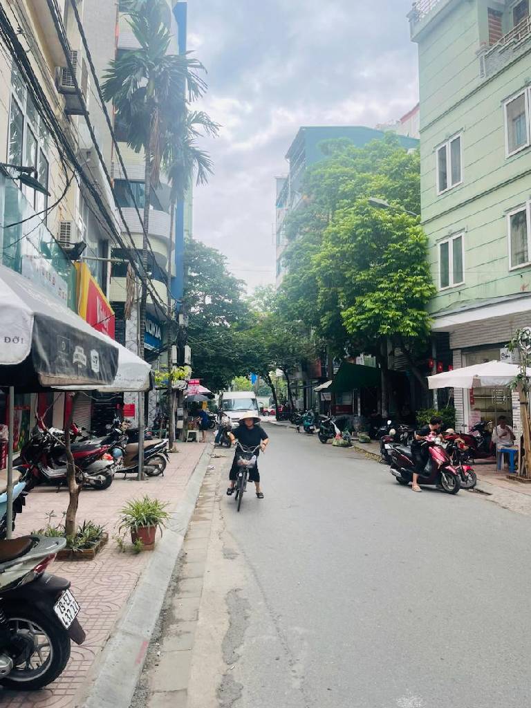 Bán nhà Tôn Đức Thắng - diện tích 84.2m2 8 tầng - ô tô tránh - giá 45 tỷ