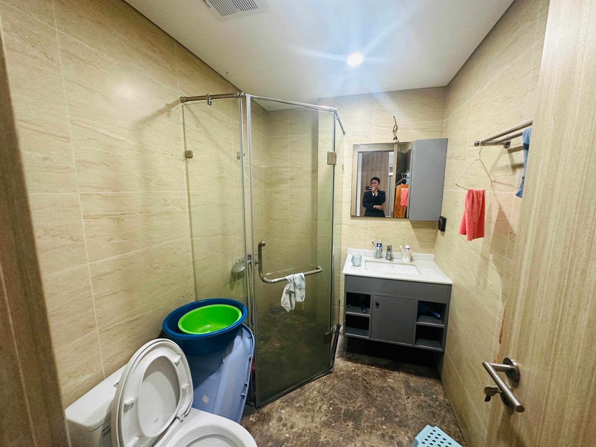 Bán nhà Hoàng Mai - diện tích 115m2 7 tầng - Căn hộ 3 ngủ cao cấp - giá 10,5 tỷ