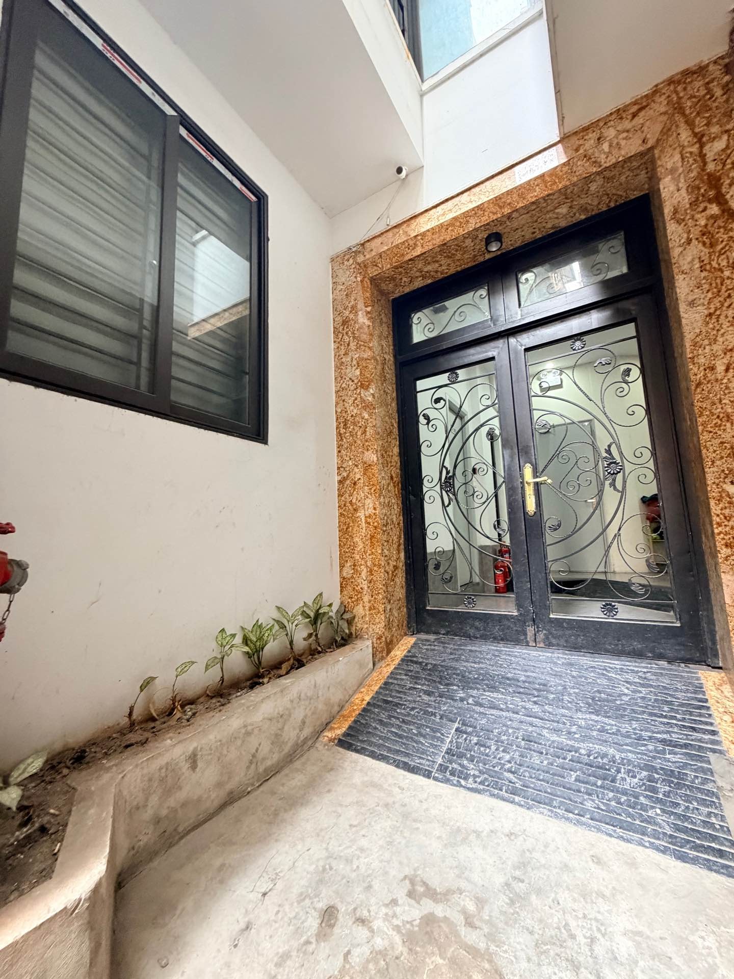 Bán nhà Lê Quý Đôn - diện tích 90m2 7 tầng - Chỉ có 1 mặt tiền - giá 25 tỷ