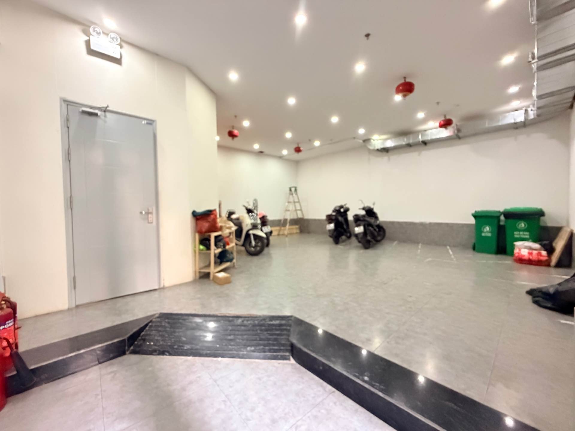 Bán nhà Lê Quý Đôn - diện tích 90m2 7 tầng - Chỉ có 1 mặt tiền - giá 25 tỷ