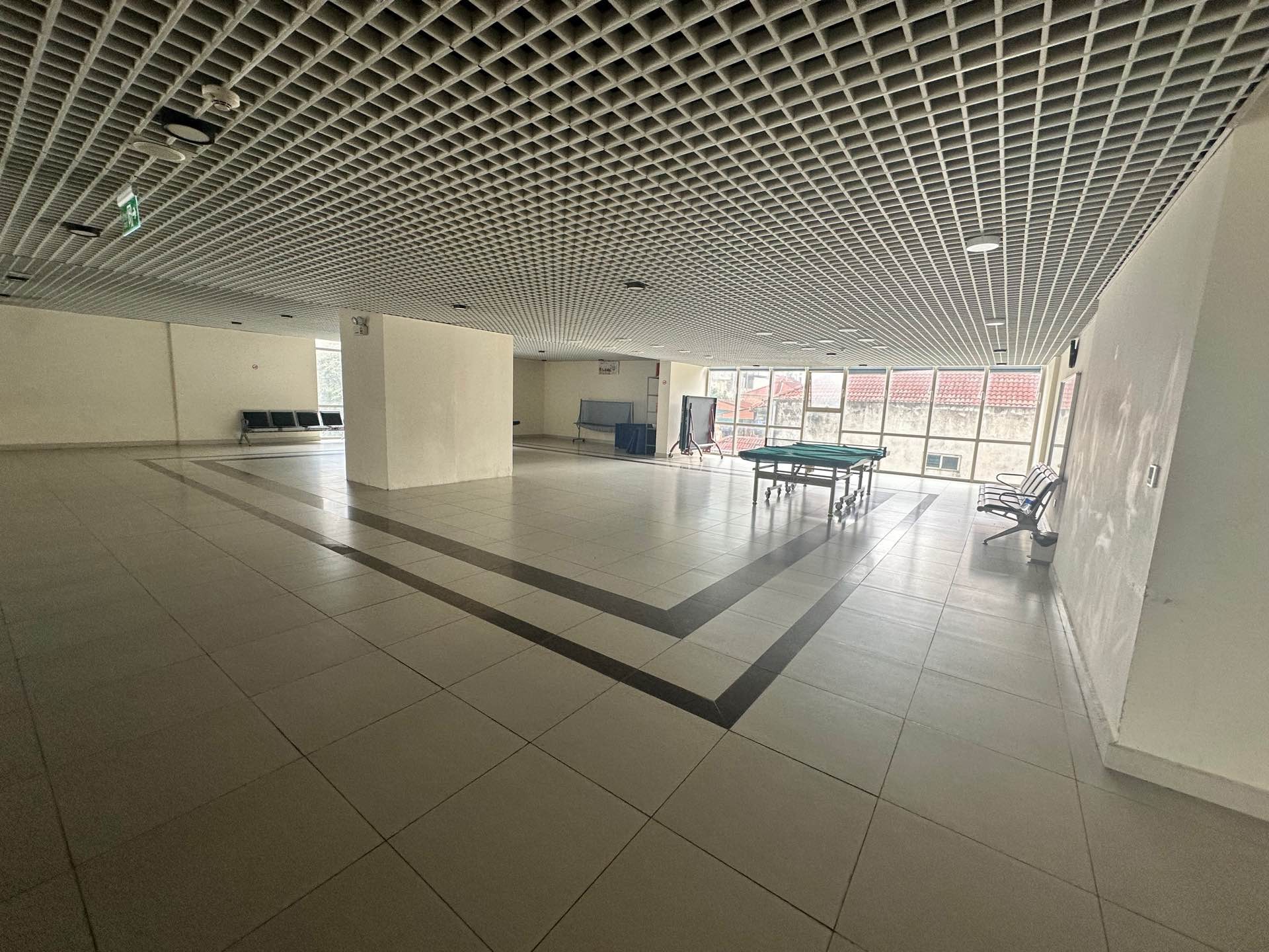 Bán nhà Nguyễn Đức Cảnh - diện tích 105m2 21 tầng - Căn góc thiết kế 3 phòng ngủ - giá 9,3 tỷ