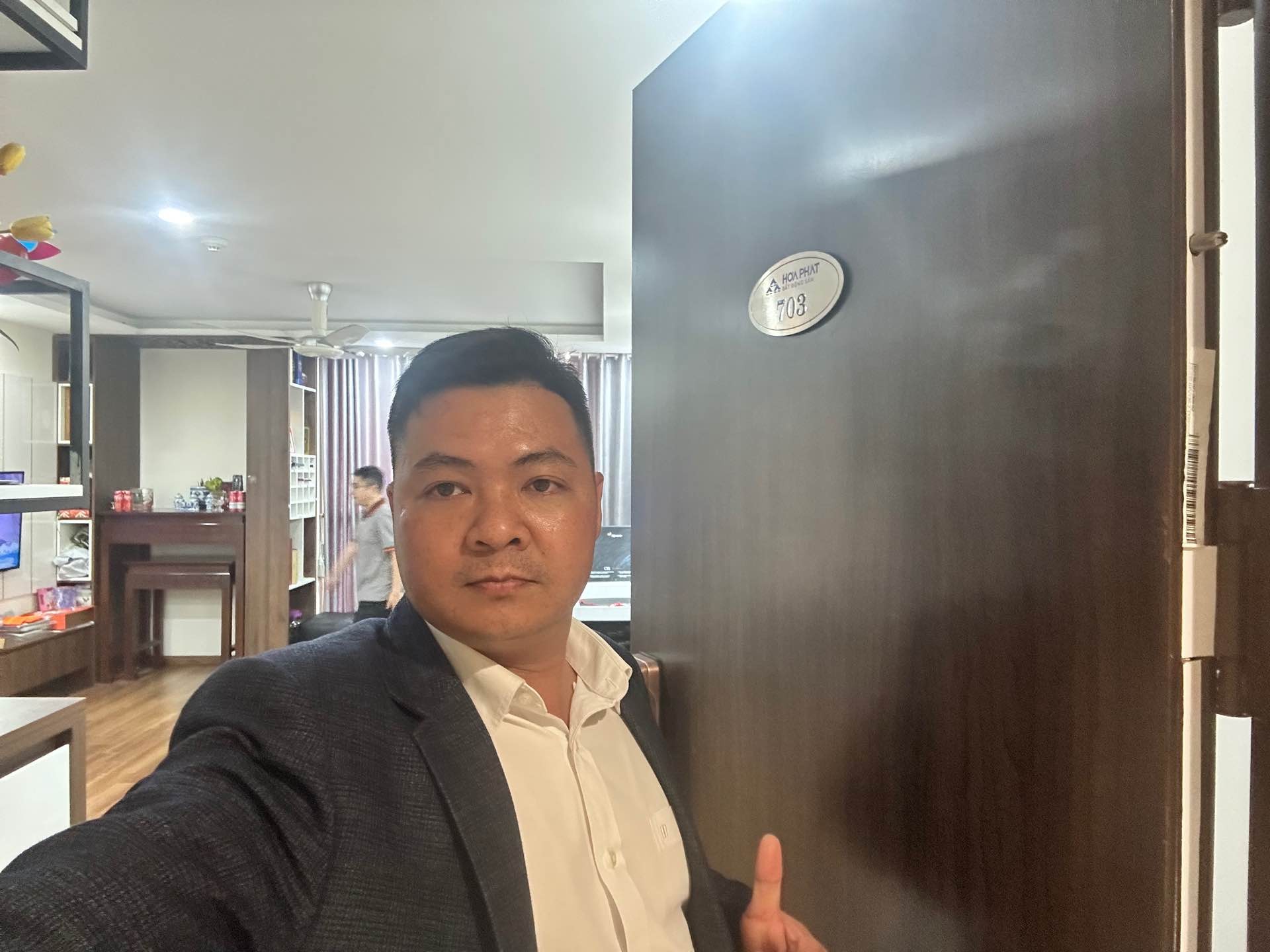 Bán nhà Nguyễn Đức Cảnh - diện tích 105m2 21 tầng - Căn góc thiết kế 3 phòng ngủ - giá 9,3 tỷ