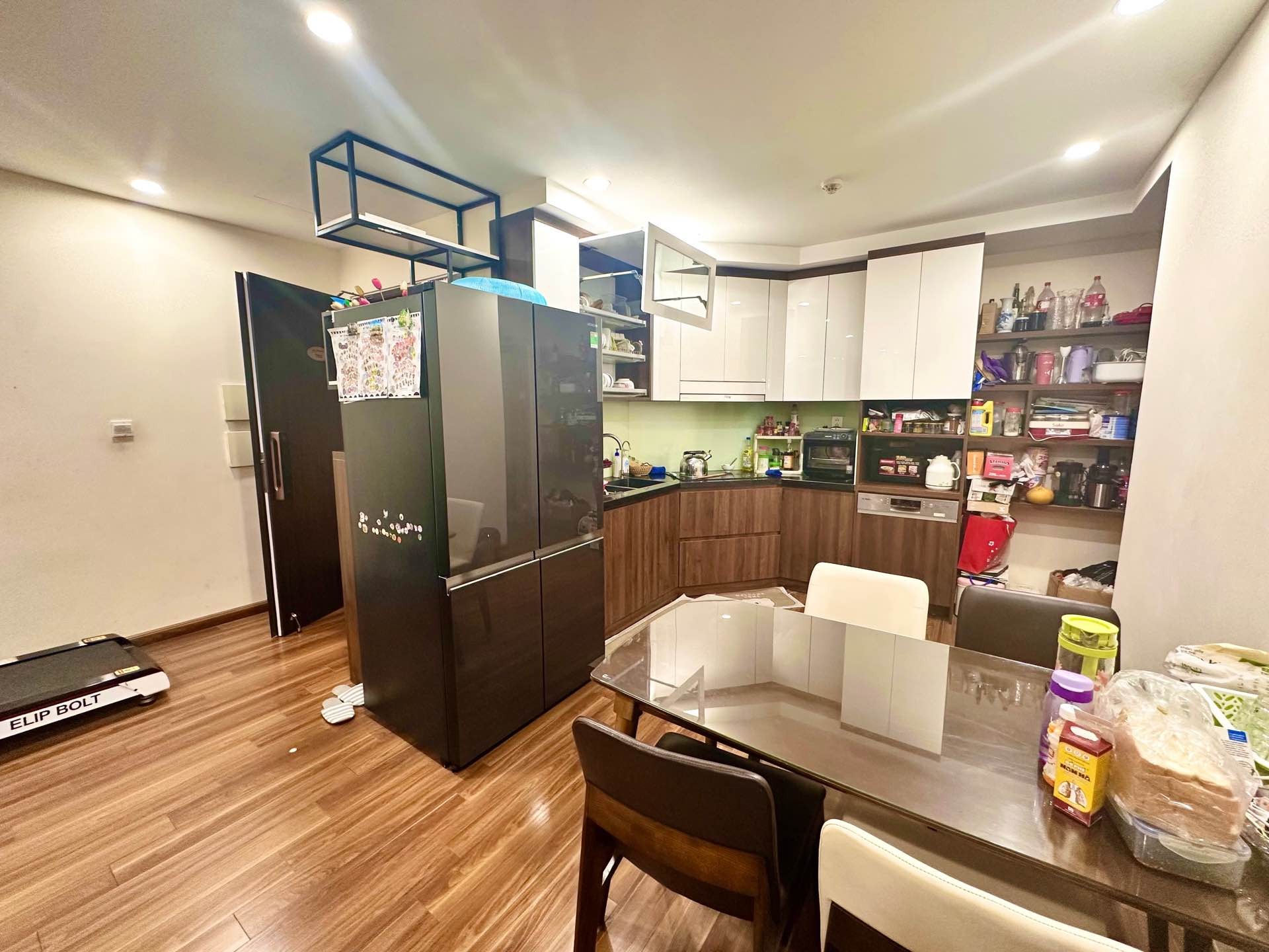 Bán nhà Nguyễn Đức Cảnh - diện tích 105m2 21 tầng - Căn góc thiết kế 3 phòng ngủ - giá 9,3 tỷ