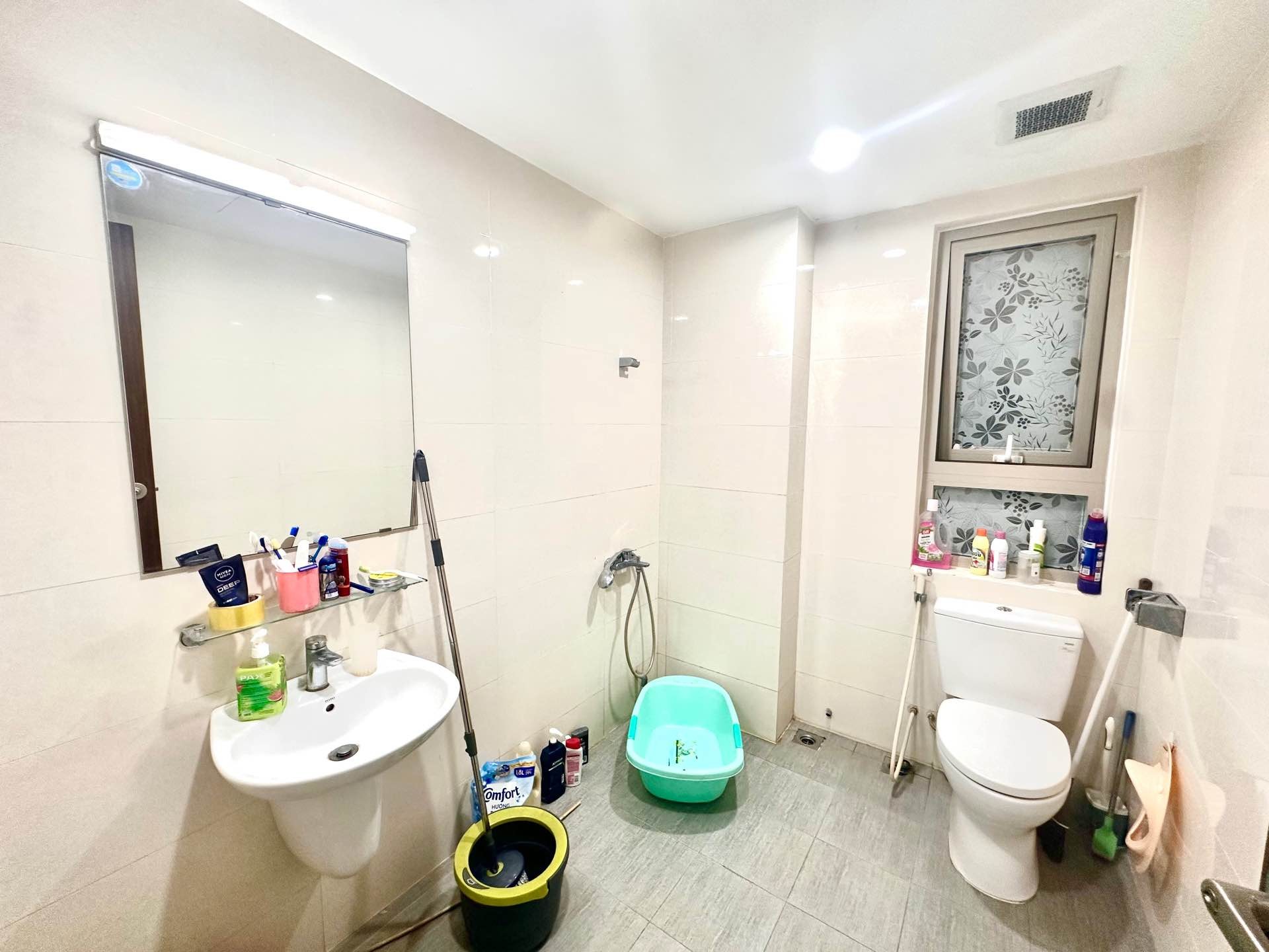 Bán nhà Nguyễn Đức Cảnh - diện tích 105m2 21 tầng - Căn góc thiết kế 3 phòng ngủ - giá 9,3 tỷ