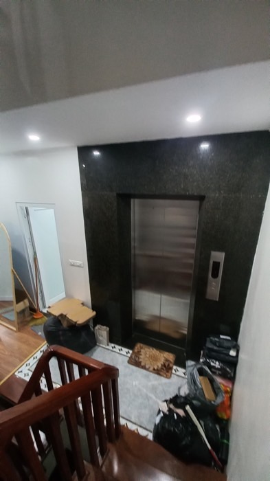 Bán nhà Trương Định - diện tích 64m2 5 tầng - Mặt phố kinh doanh sầm uất - giá 26 tỷ