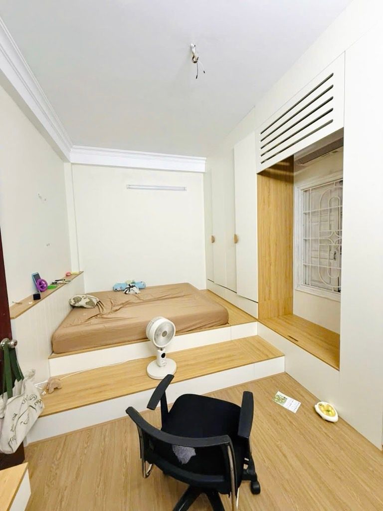 Bán nhà Âu Cơ - diện tích 120.9m2 1 tầng - Đang cập nhật - giá 29,2 tỷ