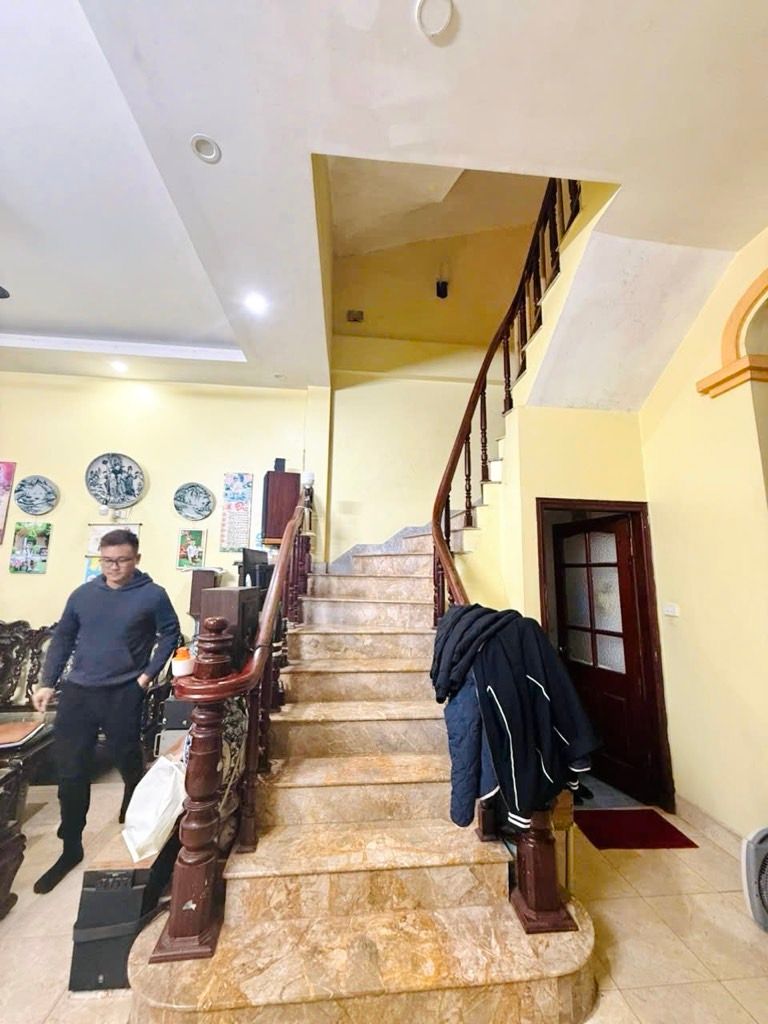 Bán nhà Âu Cơ - diện tích 120.9m2 1 tầng - Đang cập nhật - giá 29,2 tỷ