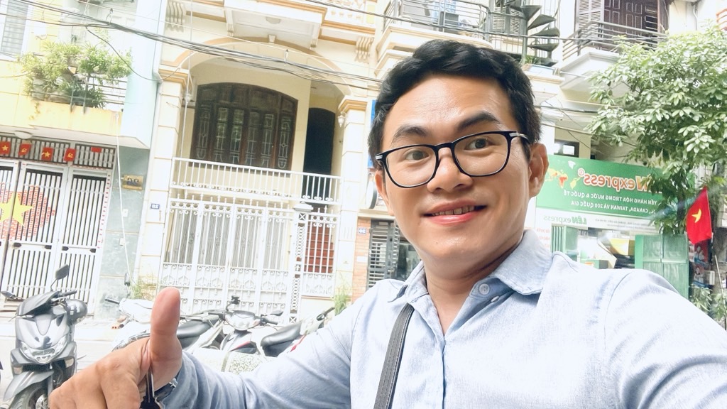 Bán nhà Hoàng Ngân - diện tích 66m2 5 tầng - Ô TÔ VÒNG QUANH - giá 32,4 tỷ