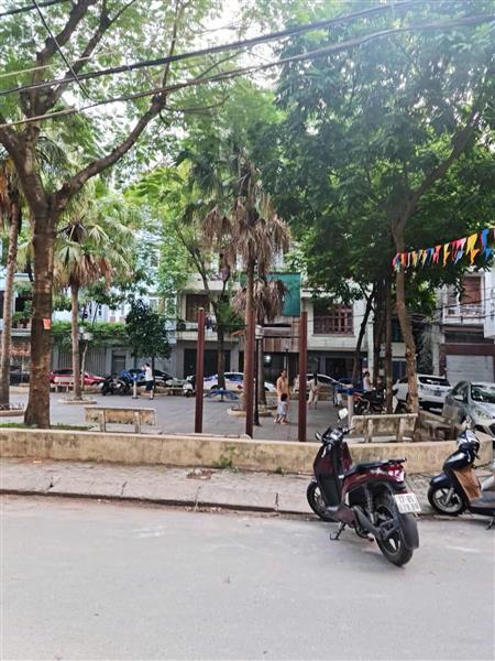 Bán nhà Hoàng Ngân - diện tích 66m2 5 tầng - Ô TÔ VÒNG QUANH - giá 32,4 tỷ