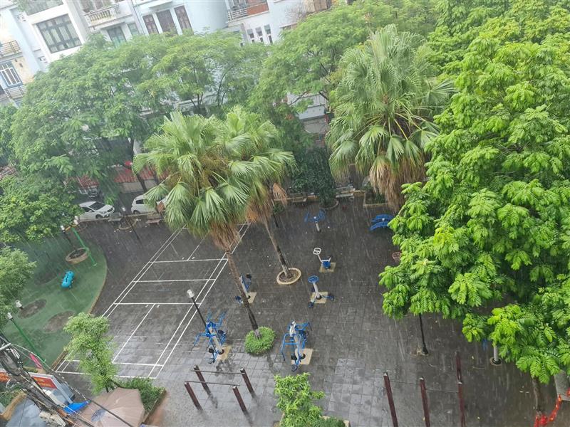 Bán nhà Hoàng Ngân - diện tích 66m2 5 tầng - Ô TÔ VÒNG QUANH - giá 32,4 tỷ