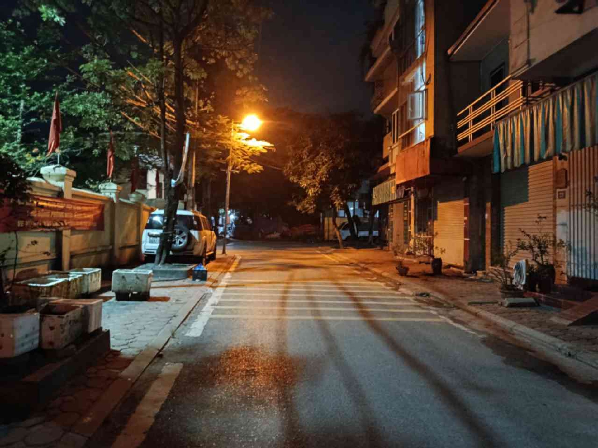 Bán nhà Yên Duyên - diện tích 232m2 0 tầng - Đất bán nằm ở ngõ 209 thông ra ngõ 223 - giá 27,6 tỷ