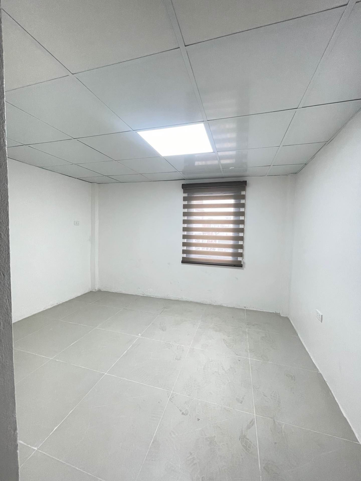 Bán nhà Định Công - diện tích 30m2 5 tầng - Nhà đẹp khách mua về ở luôn - giá 4,3 tỷ