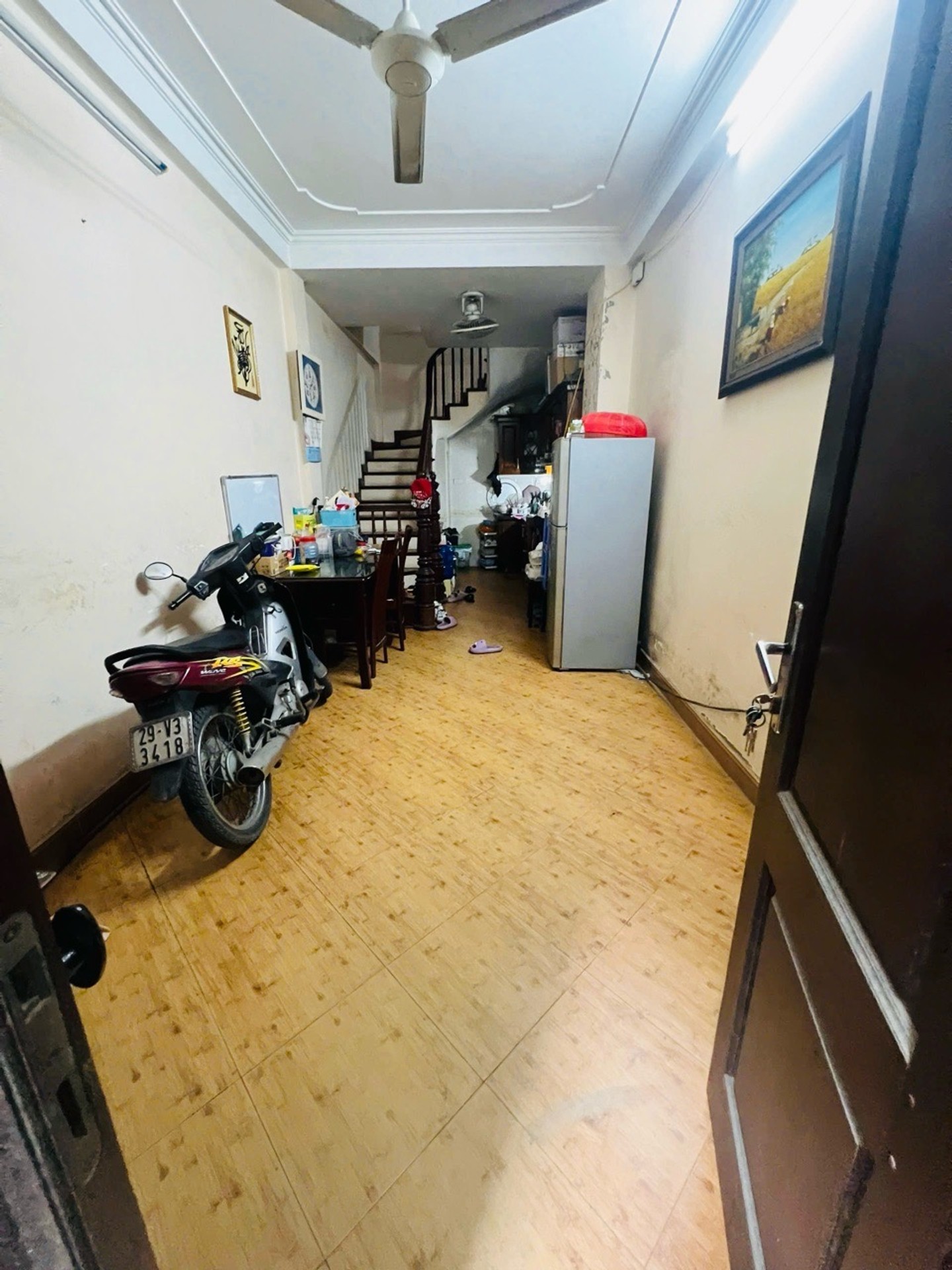 Bán nhà Nguyễn Văn Trỗi - diện tích 26m2 5 tầng - Ngõ nông, vài bước ra ô tô tránh - giá 7,5 tỷ