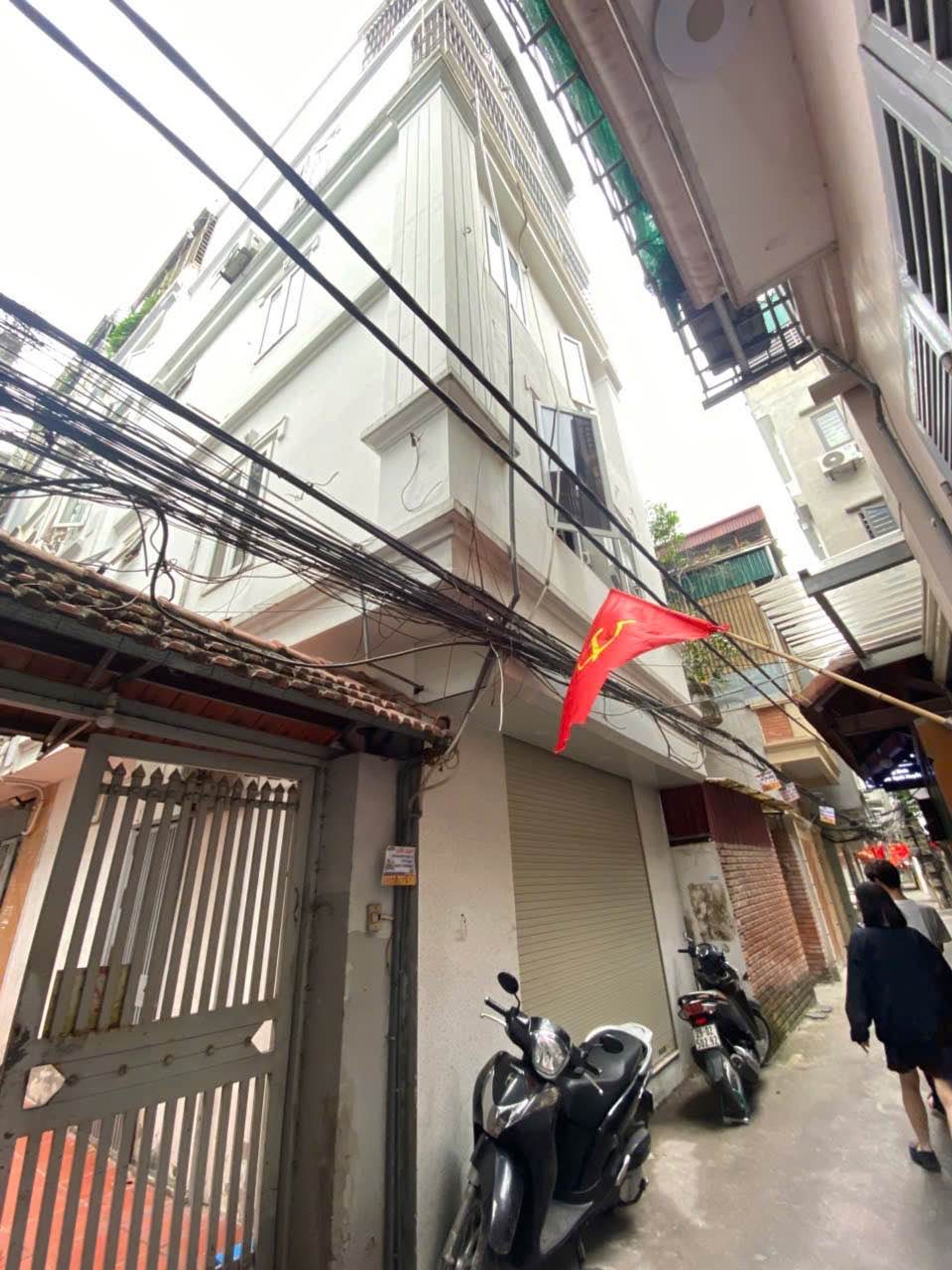 Bán nhà Kim Ngưu - diện tích 32m2 5 tầng - Lô Góc 2 Mặt Thoáng - giá 9,5 tỷ