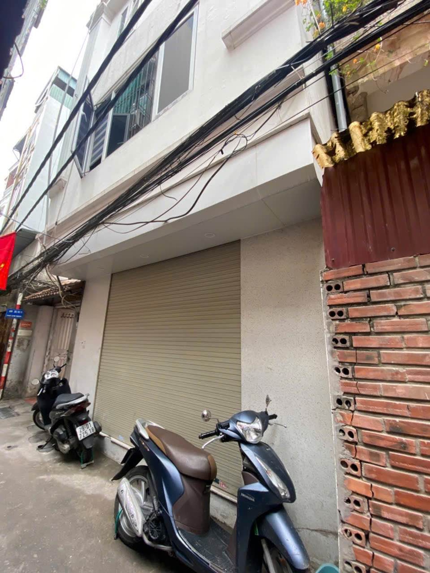 Bán nhà Kim Ngưu - diện tích 32m2 5 tầng - Lô Góc 2 Mặt Thoáng - giá 9,5 tỷ