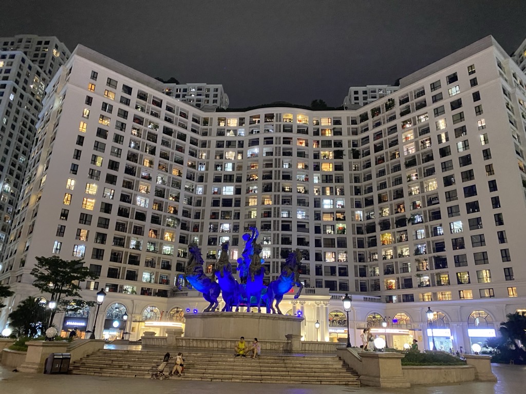 Bán nhà Nguyễn Trãi - diện tích 146m2 1 tầng - Shophouse SO-25 R4 Royal City - giá 29,5 tỷ