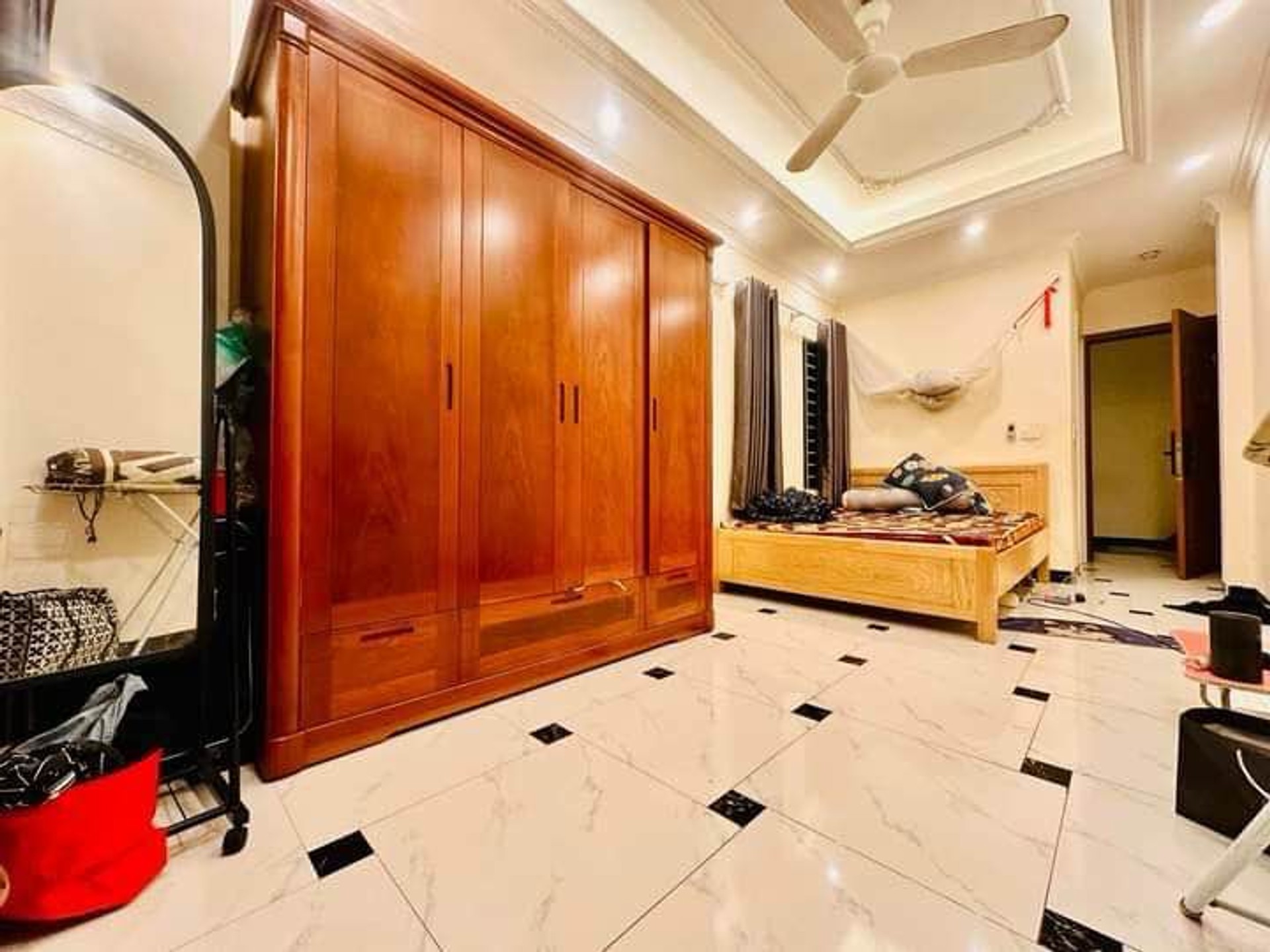 Bán nhà Tân Mai - diện tích 27m2 4 tầng - Lô góc, gần mặt phố - giá 7,5 tỷ