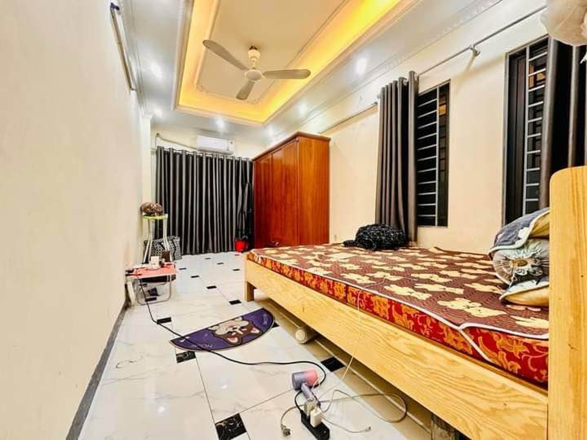 Bán nhà Tân Mai - diện tích 27m2 4 tầng - Lô góc, gần mặt phố - giá 7,5 tỷ