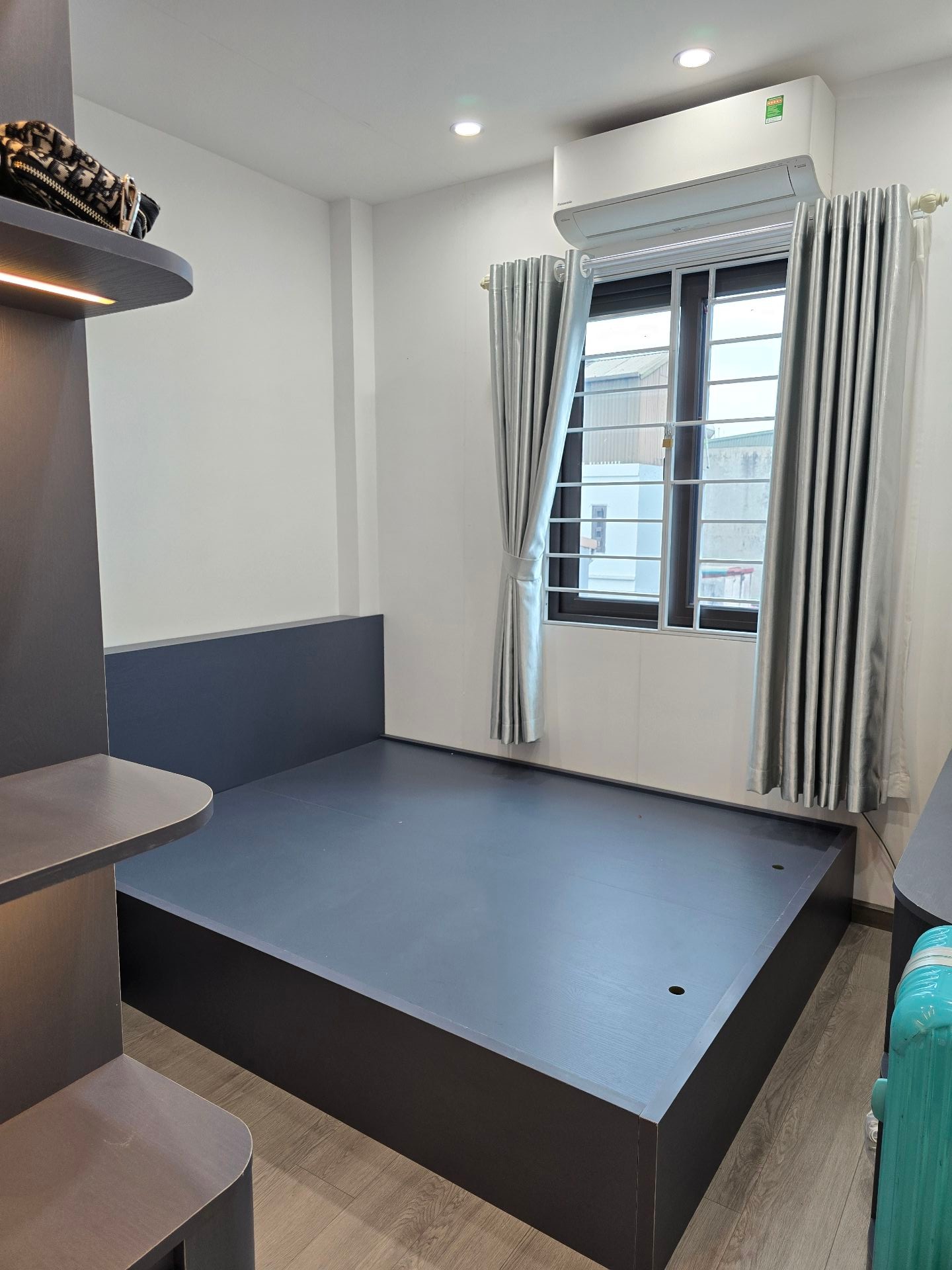 Bán nhà Hoàng Mai - diện tích 39m2 5 tầng - Ô TÔ 7 CHỖ QUA NHÀ - giá 17 tỷ
