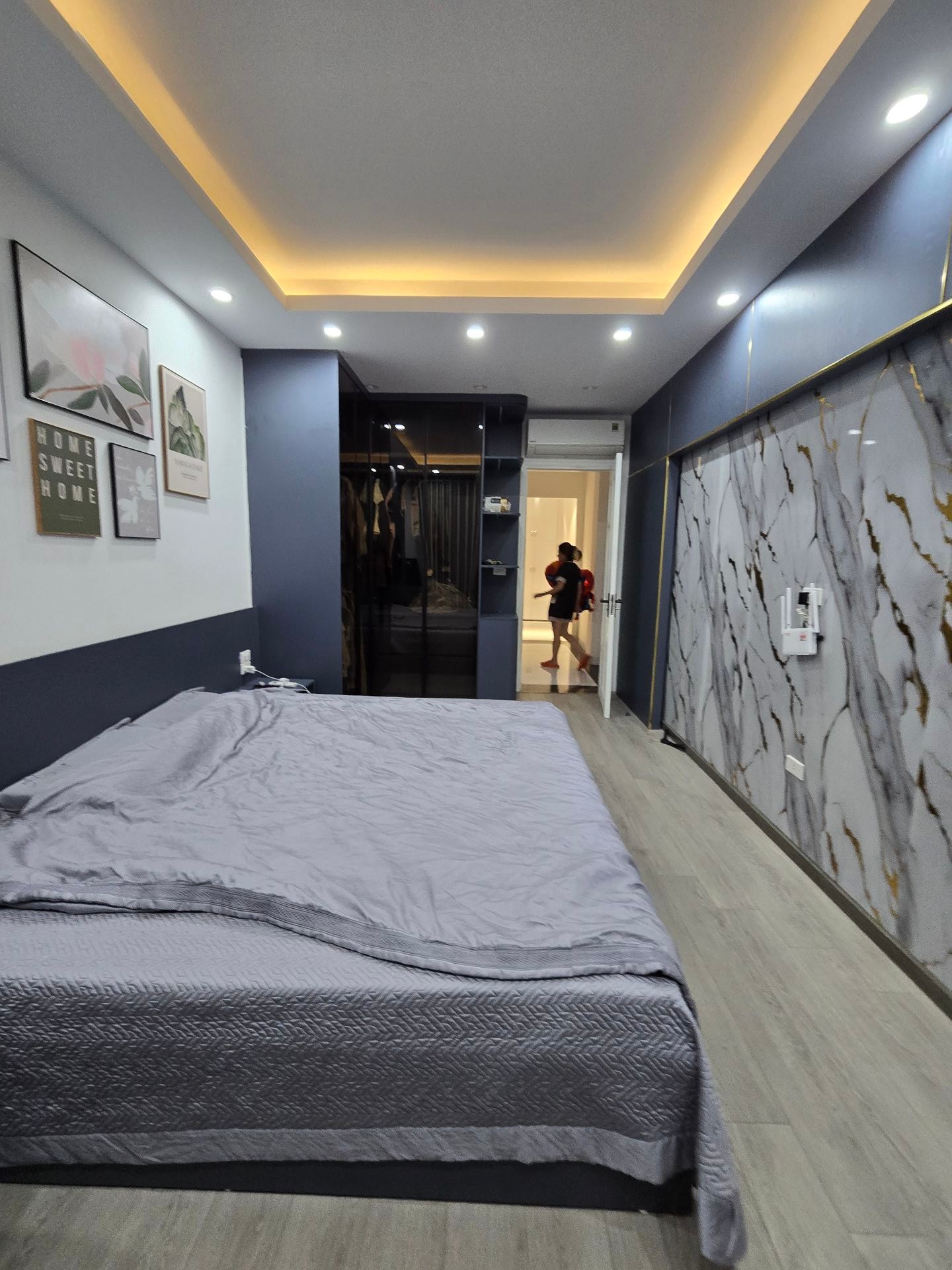 Bán nhà Hoàng Mai - diện tích 39m2 5 tầng - Ô TÔ 7 CHỖ QUA NHÀ - giá 17 tỷ
