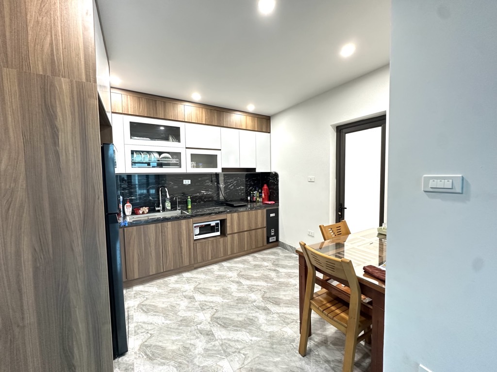 Bán nhà Kim Giang - diện tích 51m2 7 tầng - Lô góc, ô tô tránh - giá Nhỉnh 19 tỷ