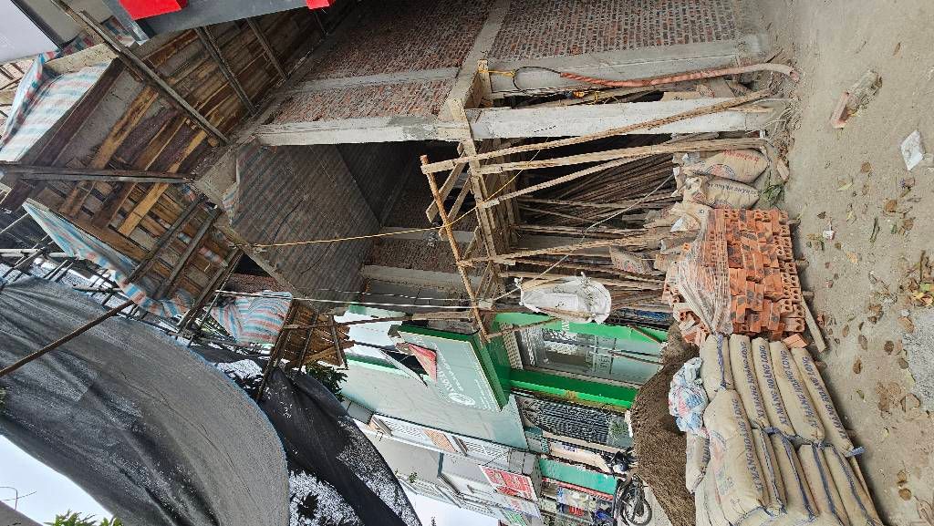 Bán nhà Giải Phóng - diện tích 68m2 7 tầng - Lô góc 2 mặt thoáng - giá 32,6 tỷ